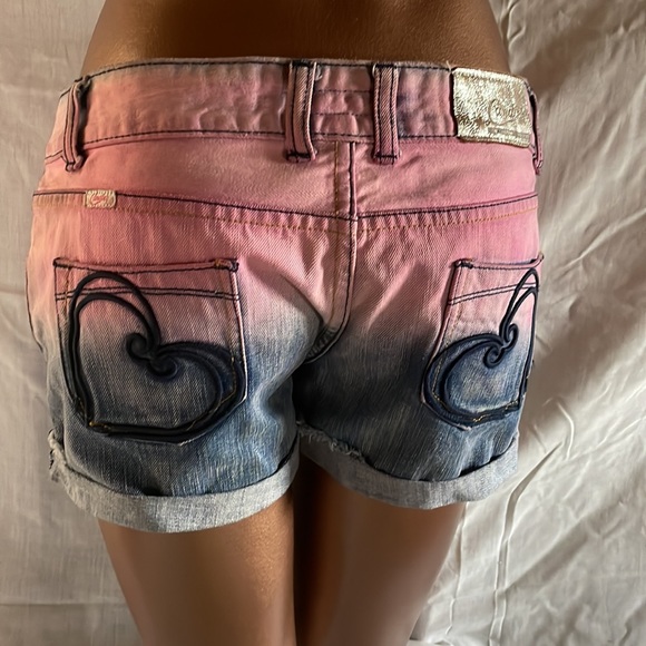 Candie’s Ombré Denim Shorts - Picture 11 of 11